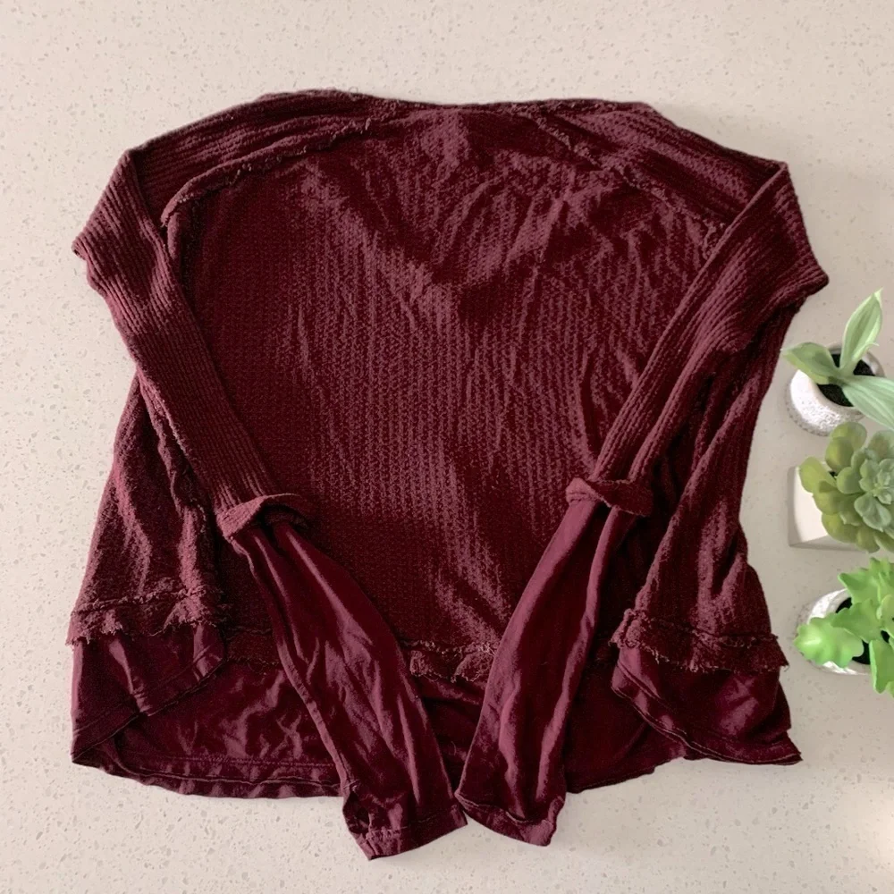 FREE PEOPLE oversized thermal long sleeve top size XS